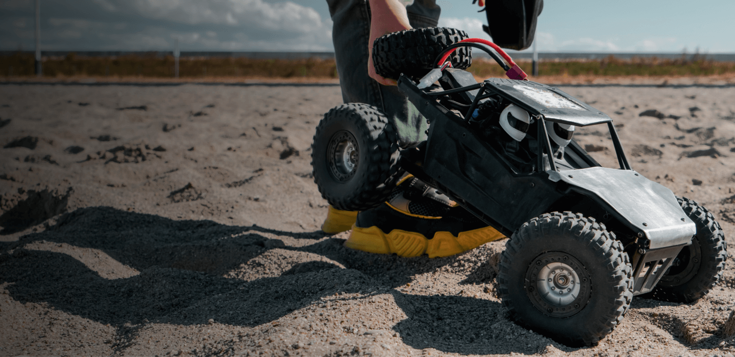 Luxury couples massage treatment with natural oils and ingredients at Natural Lamu GTC Treatment Studio